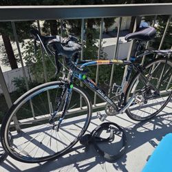 Black Raleigh Capri 2.0 carbon/aluminum 18 speed Small road bike