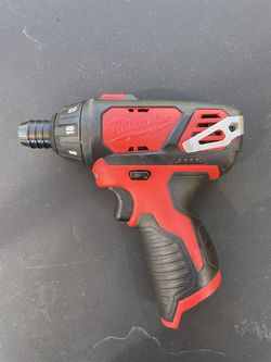 Milwaukee M12 Screwdriver 2401-20