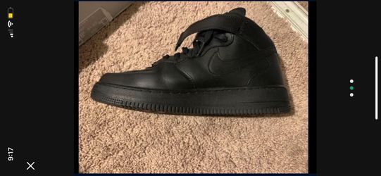 Black Air Force 1  Size 8.5 Like New 