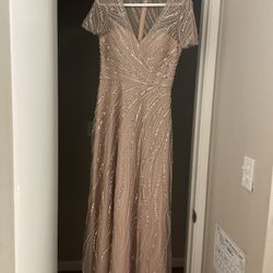 Gorgeous Beaded Gown/dress. Size 4