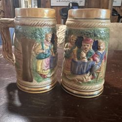Vintage pair of mugs