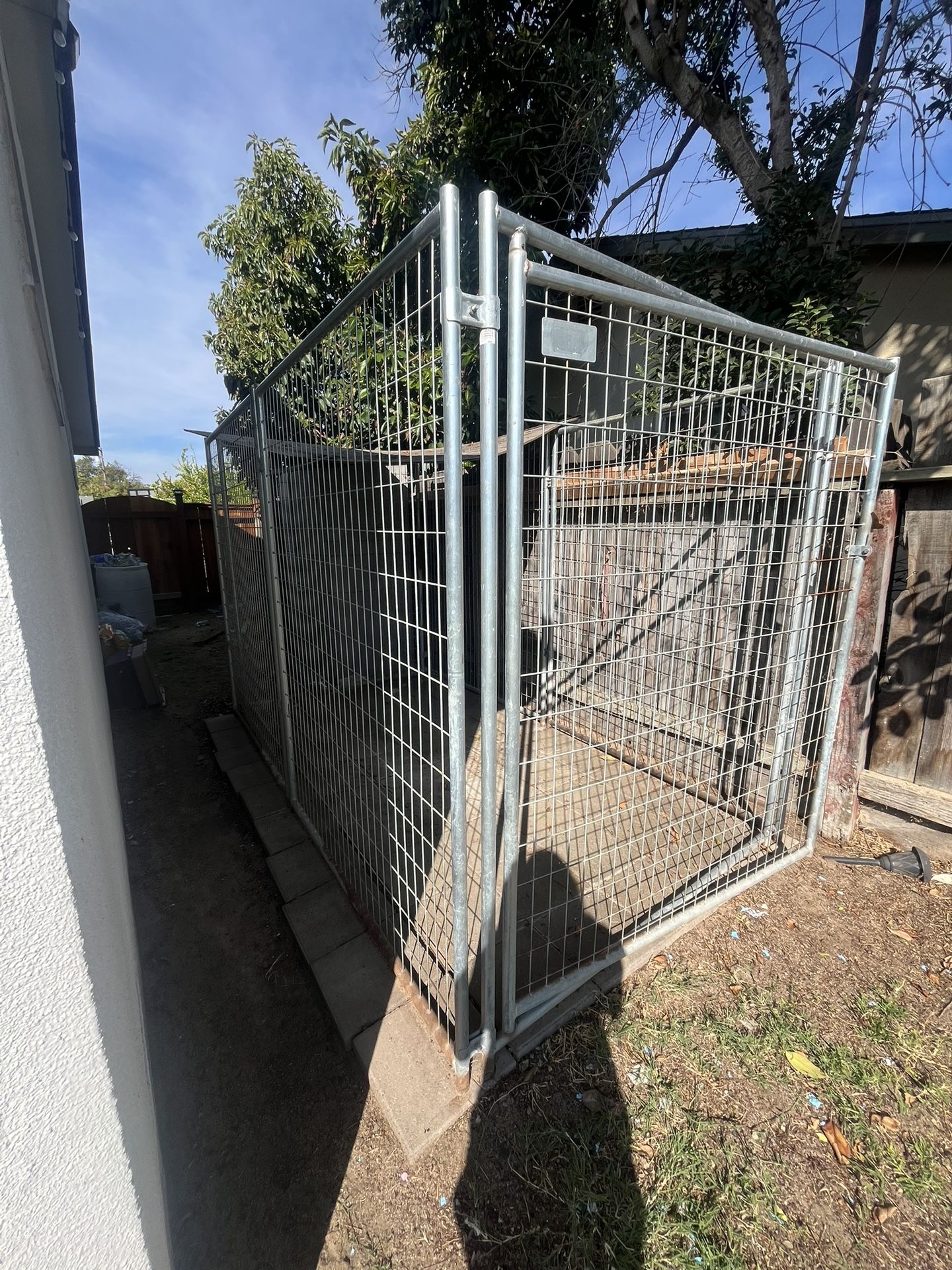 Dog Kennel 