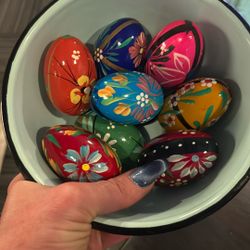 Original, Vintage, Set of 8 Eastern European decorative, hand-painted, wooden eggs