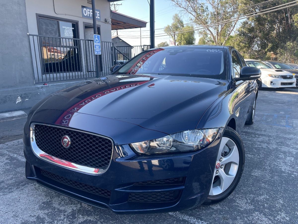 2017 Jaguar XE