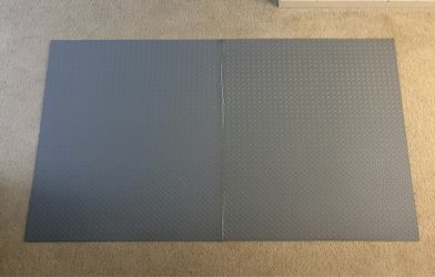 diamond-plate protective floor mat