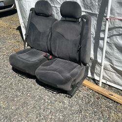 Seats Fit 2000 To 200? Silverado/sierra