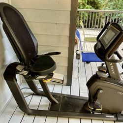 Johnson Matrix FIT Recumbent Bicycle