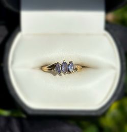Jewelry 10k solid yellow gold purpurite stones 0.40CTW ring size 6.00