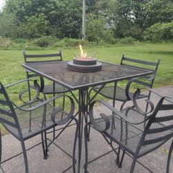 Bar Height Set W/Fire Feature 