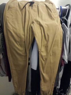 Men's khaki joggers