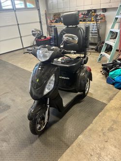 eWheels Electric Mobility Scooter 3-Wheel Black