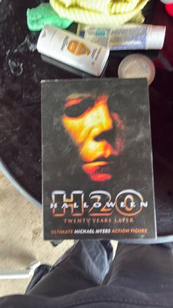 Micheal myers h2o halloween 20 years later