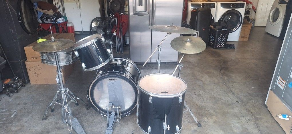 Drumset