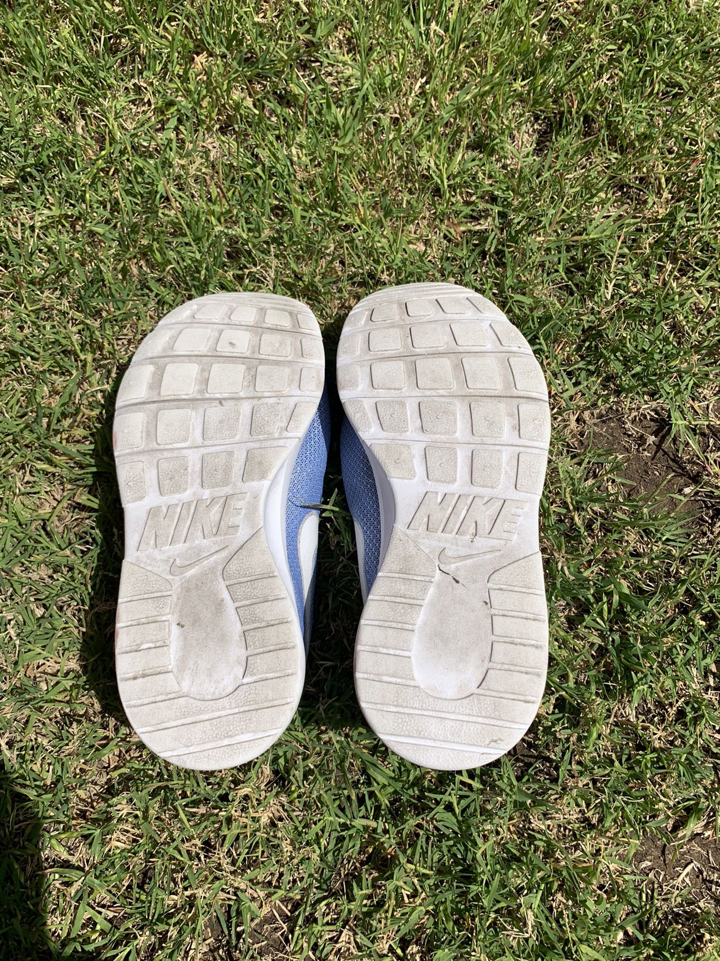 Girls Shoes Size 6Y