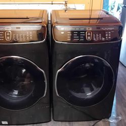 SET WASHER AND DRYER SAMSUNG DOUBLE WASH AND DOUBLE DRY $800