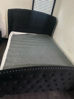 Queen size Headboard & platform & night stand