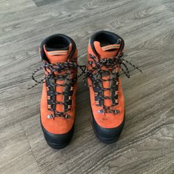 Lowa Alpine Expert GTX Boots