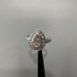14KWG Lady’s Diamond Ring 