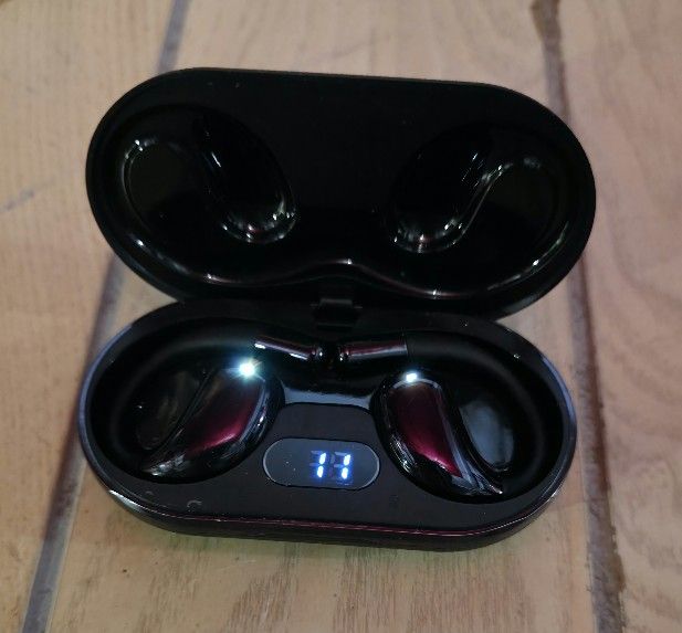 Wieeless Over the ear ear buds