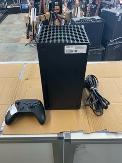 Xbox series x w/ controller