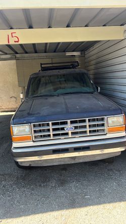 Ford bronco