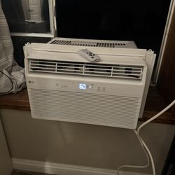 Window Air Conditioner 