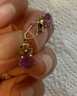 Oro De 10K De Zacatecas Mex. $150