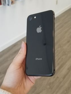 Apple IPhone 8 Unlocked For All Carriers - Payment Plan Available For As Low As $25