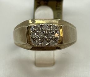 10K Gold Diamond Ring.