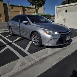 2017 Toyota Camry Hybrid XLE