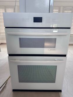 Jenn Air Wall Oven and Microwave Combo