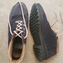 Ladies Leather Hiking Snow Boots