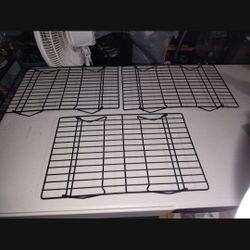Never Used Wilton 3 Tier Cooling Racks $9
