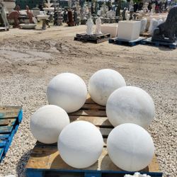 Concrete Stone Ball Sphere / Cement Stone Garden Balls Backyard Patio Spheres / Concrete Orbs