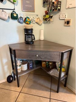 Corner desk/Coffee Station