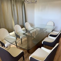 Glass Dinner Table 