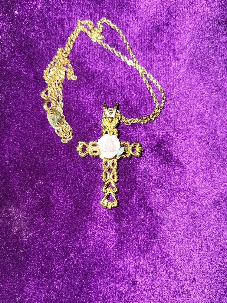 Avon Filligre Cross, Vintage