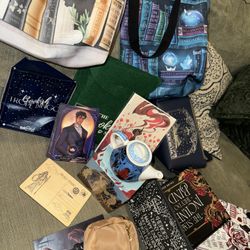 bundle of reader gifts
