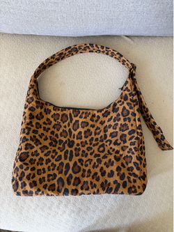 Baggu leopard shoulder bag