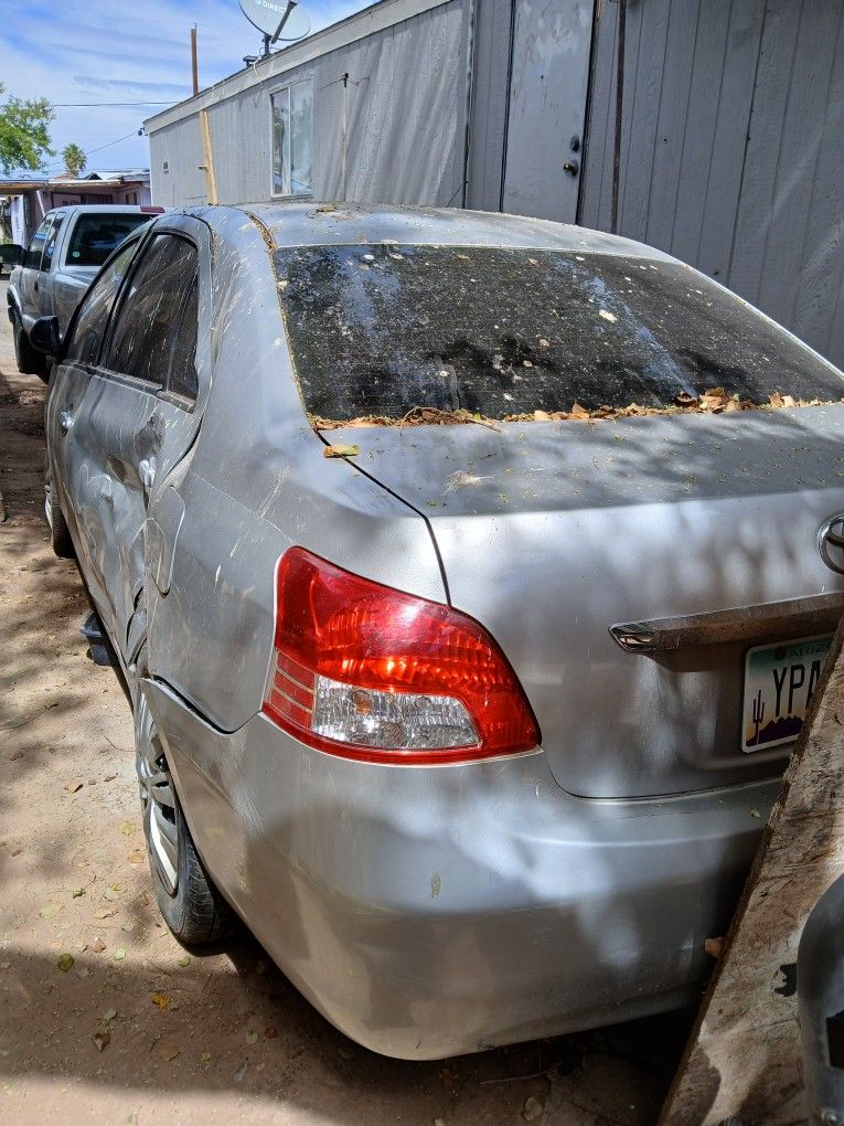 2010 Toyota Yaris