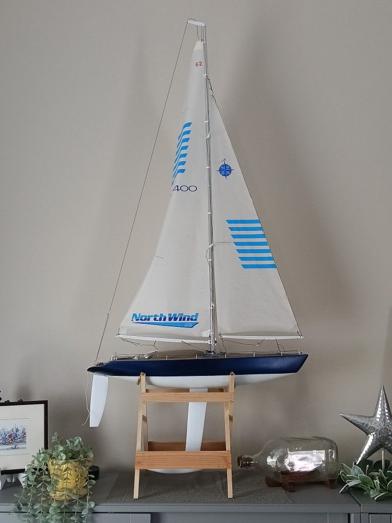 RC Sailboat 