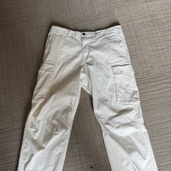 White/cream relaxed fit cargos