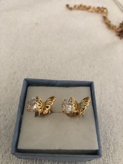 Gold plated earrings