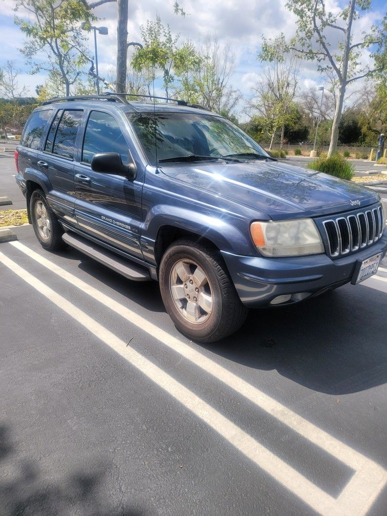 Jeep Grand Cherokee Limited V8