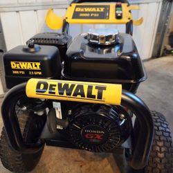 DeWalt Power Washer w HONDA GX Engine