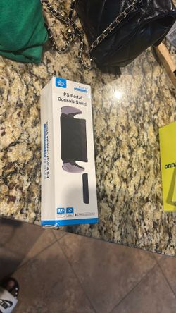 PS Portal Console Stand