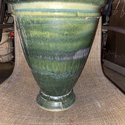 Green Ceramic Pot