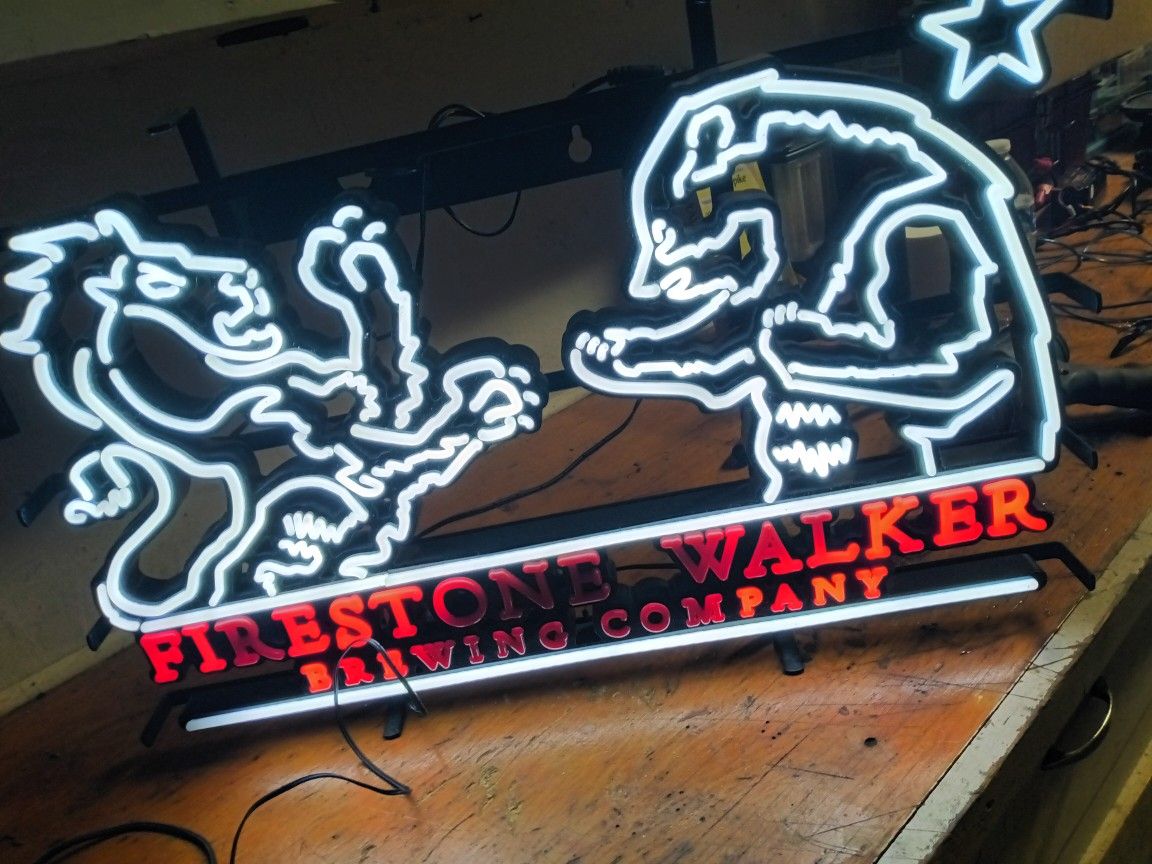 FIRESTONE WALKER BREWING COMPANY LIGHT