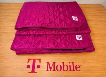 2 Brand New T-Mobile Tuesday Pink Outdoor Blankets -brand new