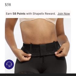 AirSlim® Mid-Rise Steel Boned Butt-Lifting Short